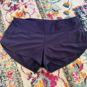 lululemon speed up shorts 2.5